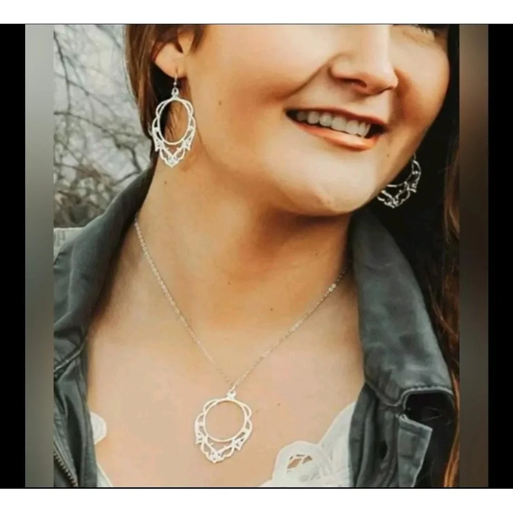 Montana Silversmiths Fine Silver‎ Wide Open Spaces Necklace Retaill $50 ~ NEW